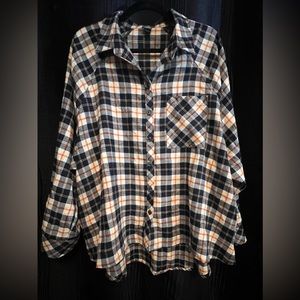 Wild fable plaid yellow and black flannel!